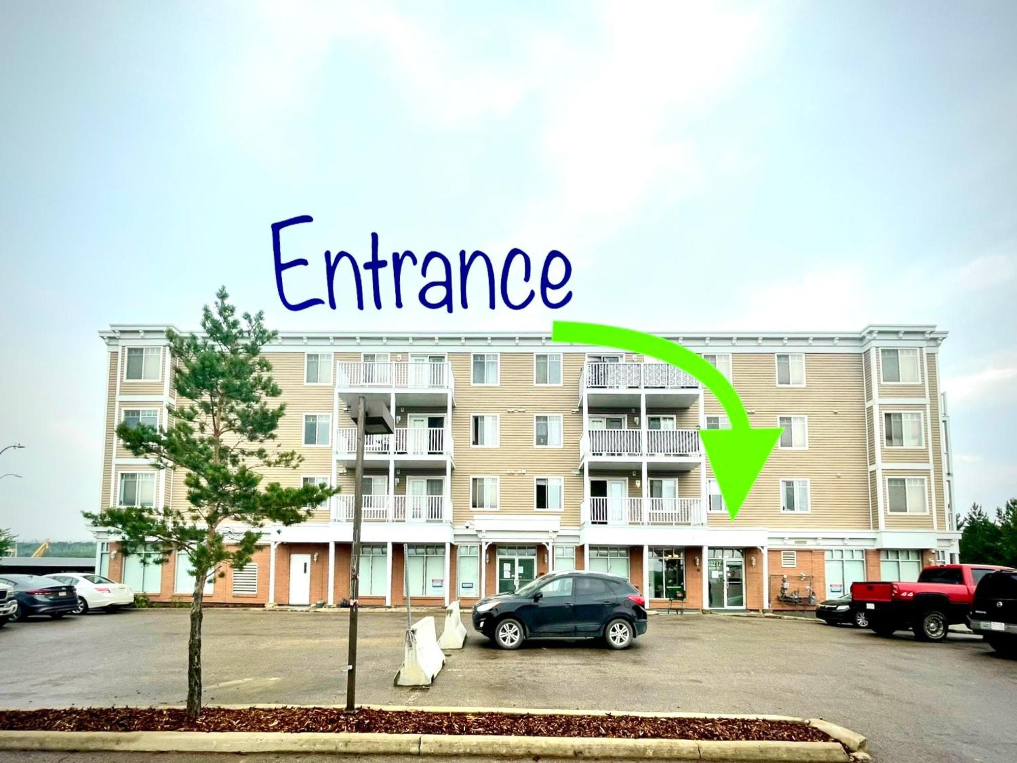 Top Floor Riverfront Condo With Stellar Sunsets! Fort Mcmurray Zewnętrze zdjęcie
